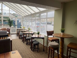 Restaurant - The Poacher Portishead (Bristol)