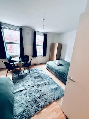 2 Schlafzimmer, kostenloses WLAN, Bettwäsche