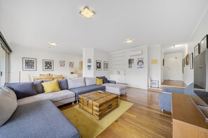 Apartment | Living area - Bright 2-bed With Private Balcony (Canberra)