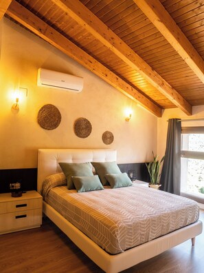 4 bedrooms, iron/ironing board, WiFi, bed sheets - Cal Vientos (Paüls)