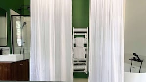 1 soverom, wi-fi (inkludert) og sengetøy