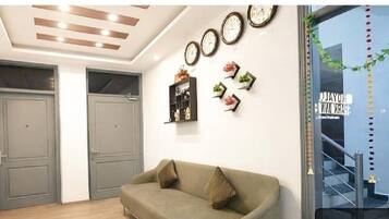 Sittområde i lobbyn