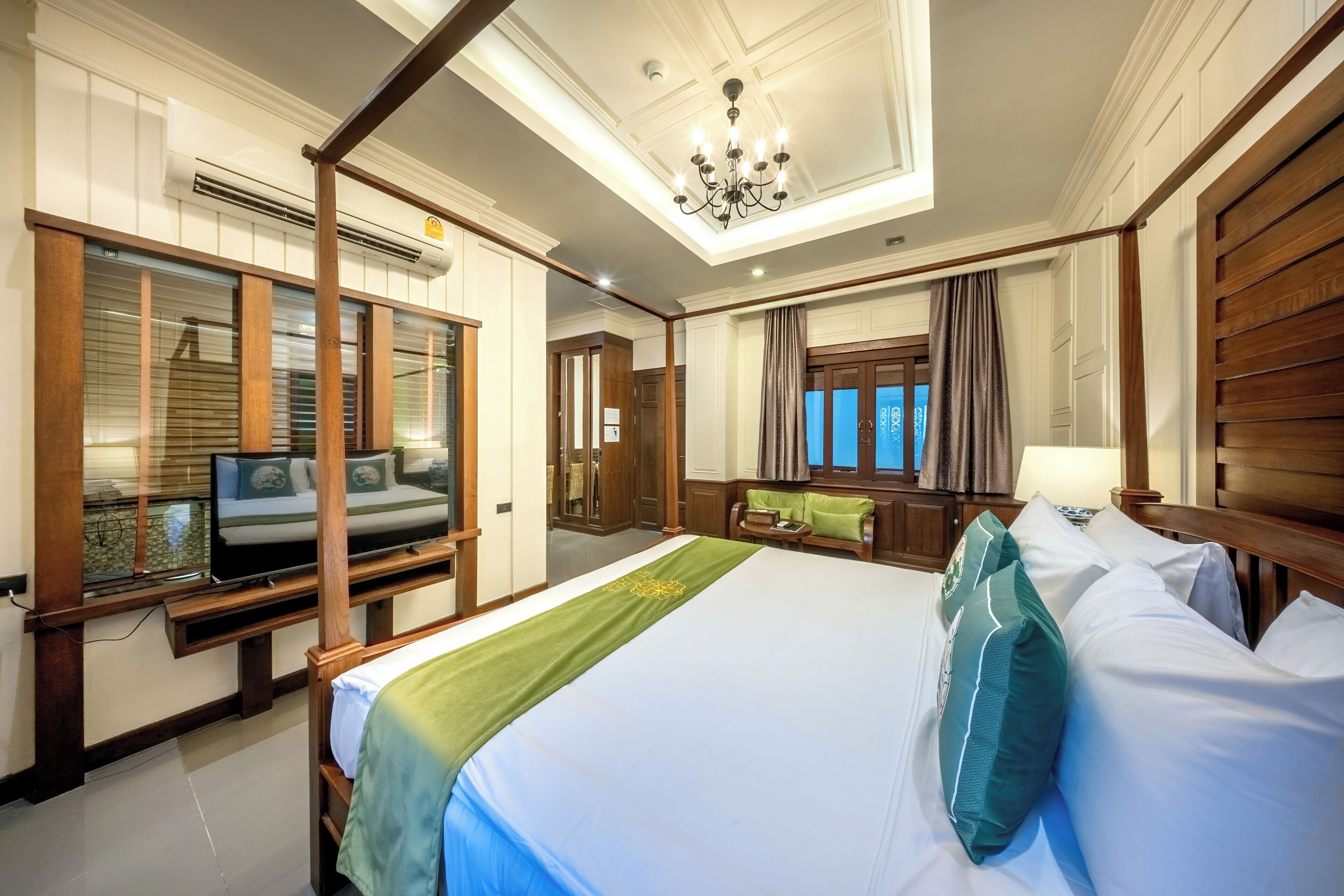 Superior Double Room | Free WiFi, bed sheets