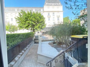 Reception - Amazing Holiday Home in the Heart of Vittel (Vittel)