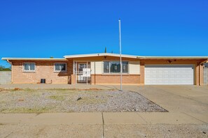 House (4 Bedrooms) | Interior - 7 Mi to Saguaro Nat'l Park: Tucson Home w/ Yard (Tucson)