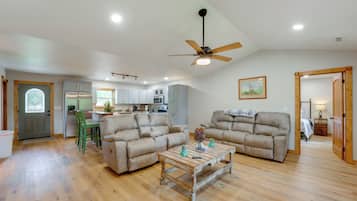 Rumah (2 Bedrooms) | Interior