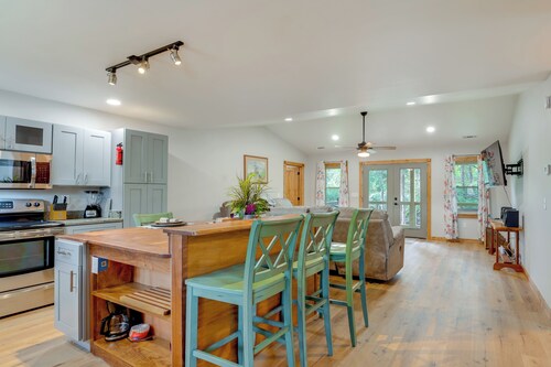 Families Welcome! Creekside Escape in Summerville