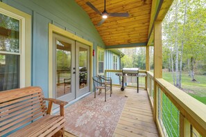 Interior - Families Welcome! Creekside Escape in Summerville (Summerville)