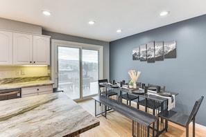 Casa (2 Bedrooms) | Interior