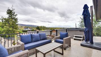 House (2 Bedrooms) | Front of property