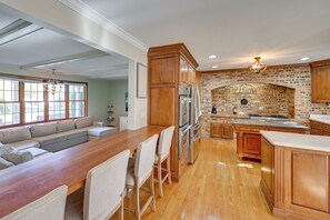 منزل (4 Bedrooms) | المنشأة من الداخل