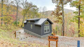 House (1 Bedroom) | Front of property