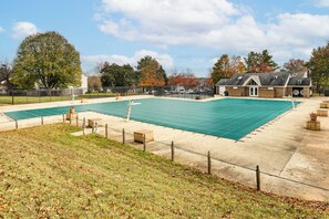 Apartment (3 Bedrooms) | Interior - Near Trails, Parks & Orchards: Germantown Retreat (Germantown)