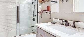 Near Trails, Parks & Orchards: Germantown Retreat