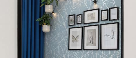 Basic Apartment | Blackout curtains, free WiFi