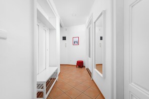 Superior Apartment | Blackout curtains, free WiFi - Enjoy Downtown Boutique Apartments #12 by Goodnite cz (Brno)