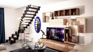 Suite 3 (duplex) | Escritorio, sistema de insonorización, tabla de planchar con plancha