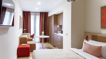 Medium Studio, Kitchenette | Premium bedding, in-room safe, individually decorated