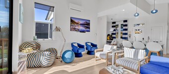Deja View - Luxury ocean view retreat | BBQ