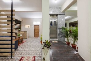 Lift - Hotel Southern Suite Tirupati (Tirupati)