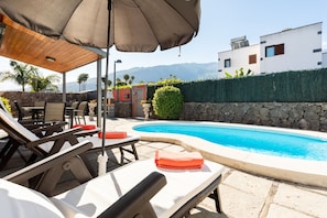 A heated pool - Villa Northern Breeze (La Orotava)