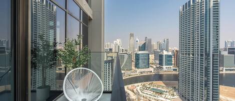 Luxury Apartment, 2 Bedrooms, Canal View | Balcony