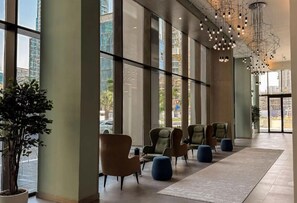 Interior - Luxury 2BR in Peninsula One by Bespoke (Dubai)