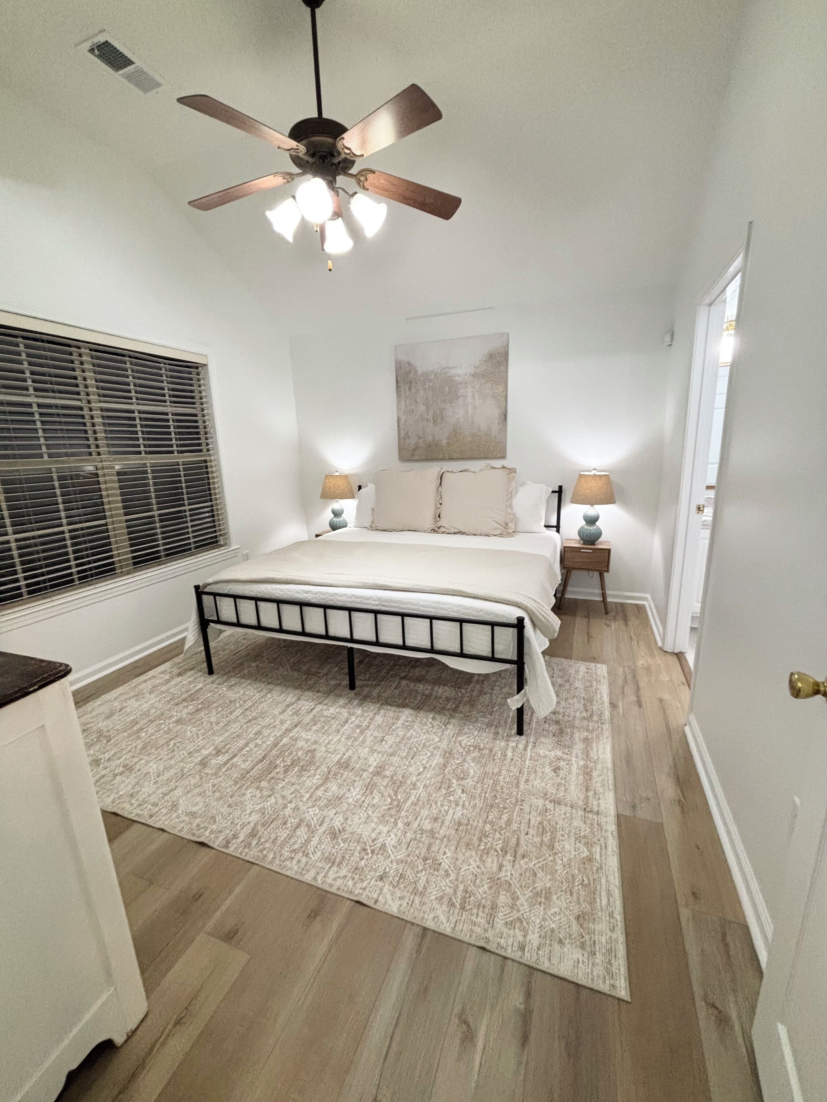 3 bedrooms, iron/ironing board, travel crib, free WiFi