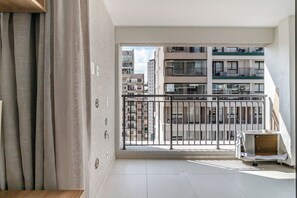 Traditional Studio (626115)