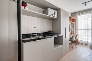 Traditional Studio (626115) | Private kitchen