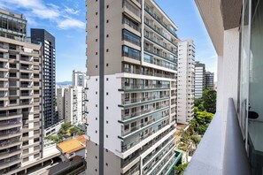 Staduitzicht vanuit accommodatie