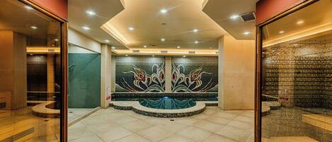 10 piscinas techadas