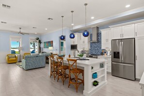 Nhà, 3 phòng ngủ | Bếp riêng | Tủ lạnh, lò nướng, dụng cụ pha cà phê/trà, lò nướng bánh mì 