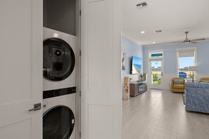 Interior - Nuestro Sueno, Cottage At The Shores 3 Bedroom Home (South Padre Island)