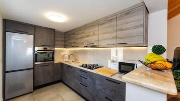 House | Private kitchen | Highchair