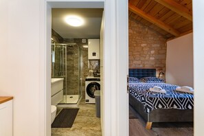 2 bedrooms, iron/ironing board - Holiday Home in Rtina for 4 Guests (Razanac)