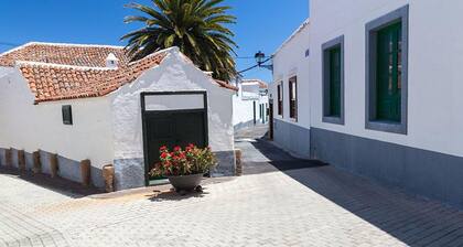 Estate in La Sabina With Private Pool