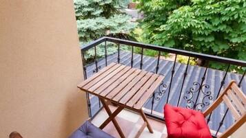 Schreibtisch, Verdunkelungsvorhänge, kostenloses WLAN, Rollstuhlgeeignet