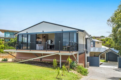 Ocean & Moore - Uninterrupted Ocean Views