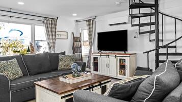 Smart TV, fireplace, offices