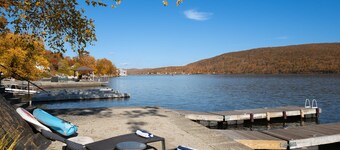 Latitude Lake House | Lake Access • Fire Pit