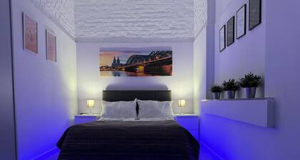 Quiet 1 ZKB apartments in a prime location. Direct proximity to COM & old town