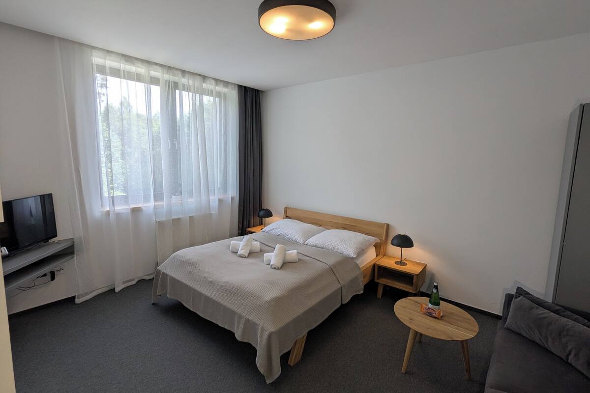 Comfort Apartment, Garden View, Mountainside | Langsir/tirai gelap terus, Wi-fi percuma, dihias secara berasingan 
