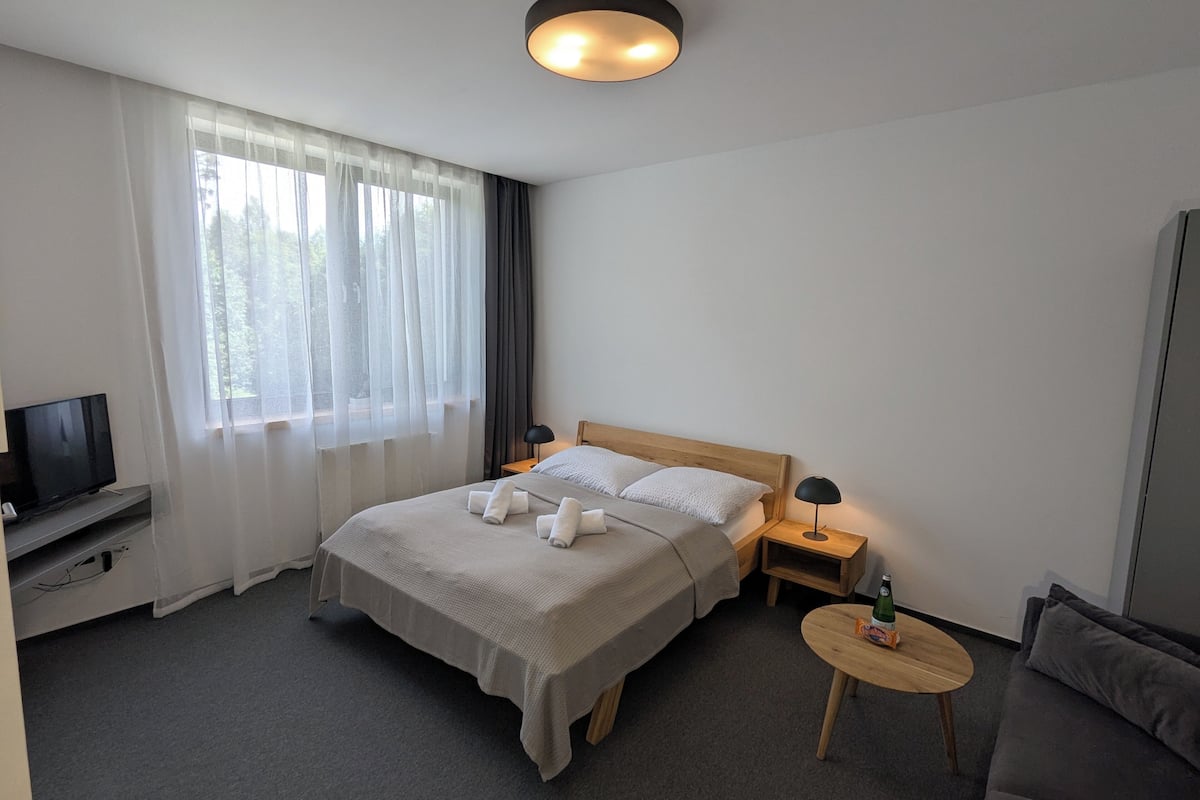 Apartemen Comfort, pemandangan kebun, tepi gunung | Didekorasi berbeda-beda dan dilengkapi dengan perabotan berbeda-beda