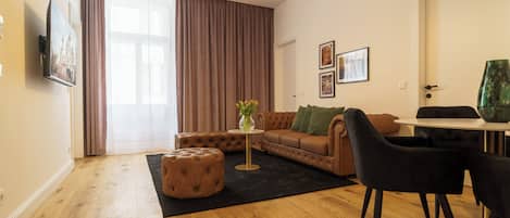 Comfort Apartment, 2 Bedrooms, Non Smoking | Living area