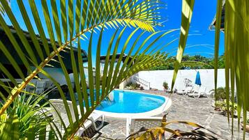 Alberca al aire libre