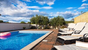 House | Pool - Peaceful Villa Near Krka Waterfalls (Skradin)
