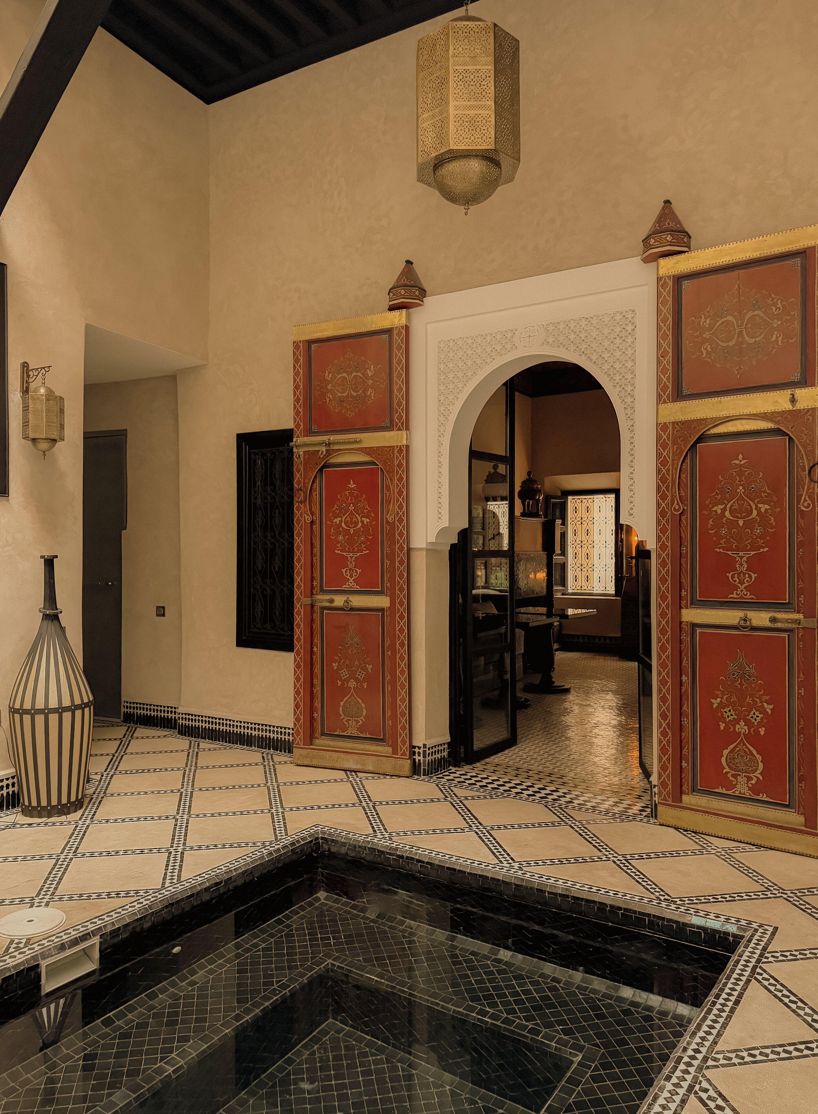 Behandelingskamers voor koppels, een stoombad, massagebehandelingen