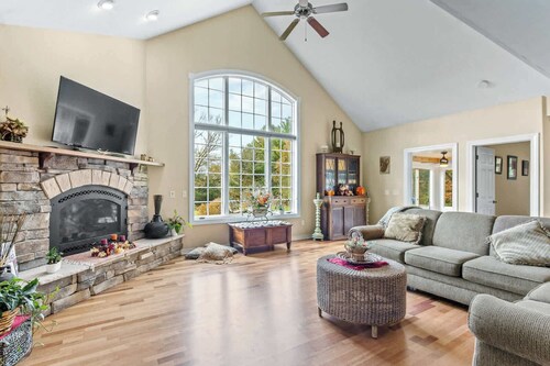 Cold Water Canyon Retreat