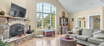 Cold Water Canyon Retreat